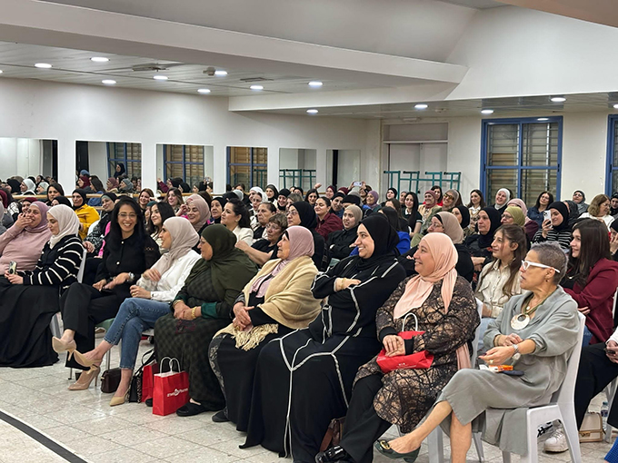 أمسية خاصة بمناسبة يوم المرأة العالمي في الطيرة